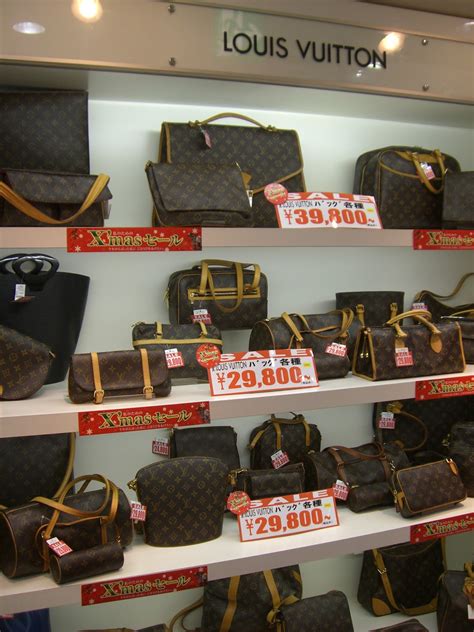 is louis vuitton cheaper in japan|louis vuitton japan price.